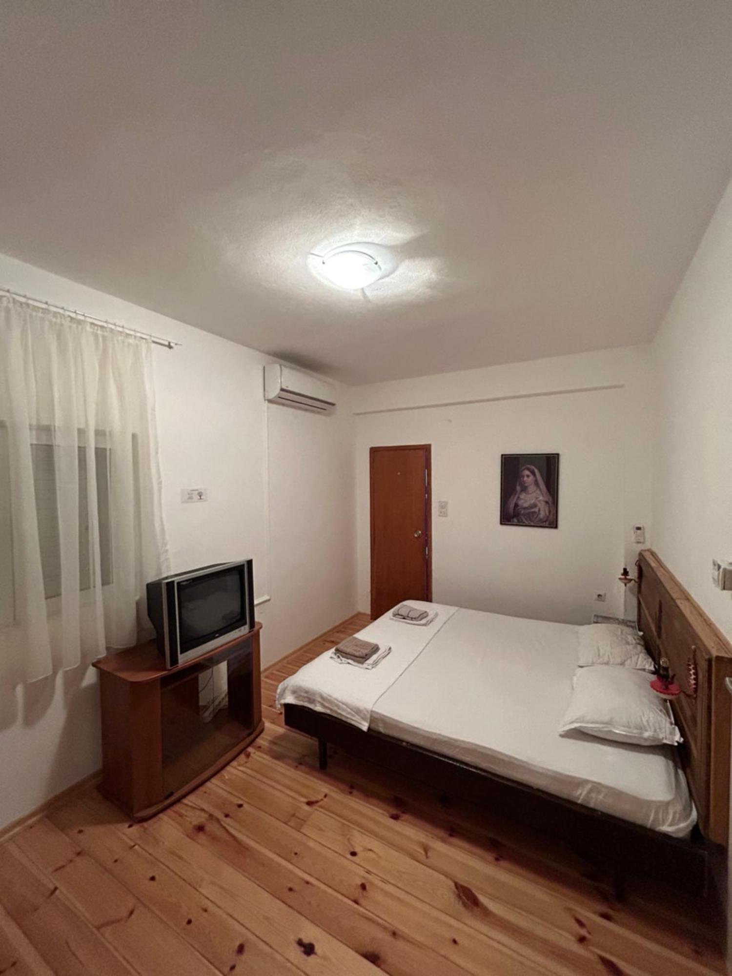 Club Neni Hotel Kotor Exteriér fotografie